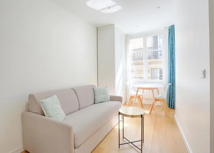 Ciseaux 4f - In Saint Germain Des Pres Apartment Paris